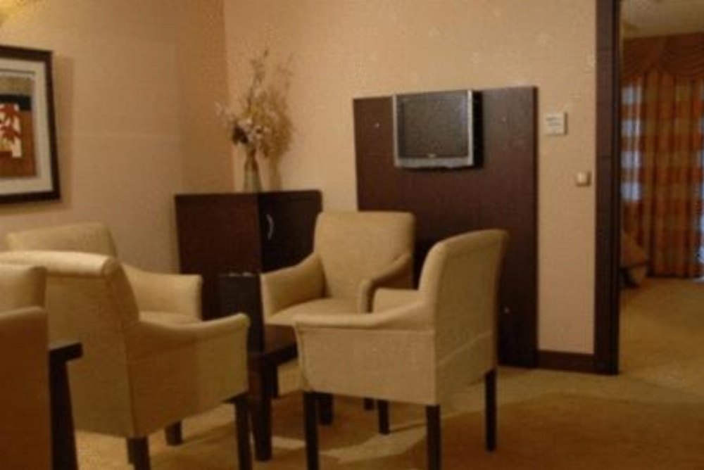 Room 1